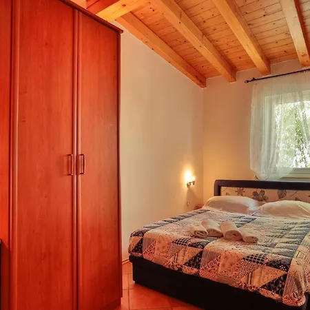 Casa Matiki Daire Žminj